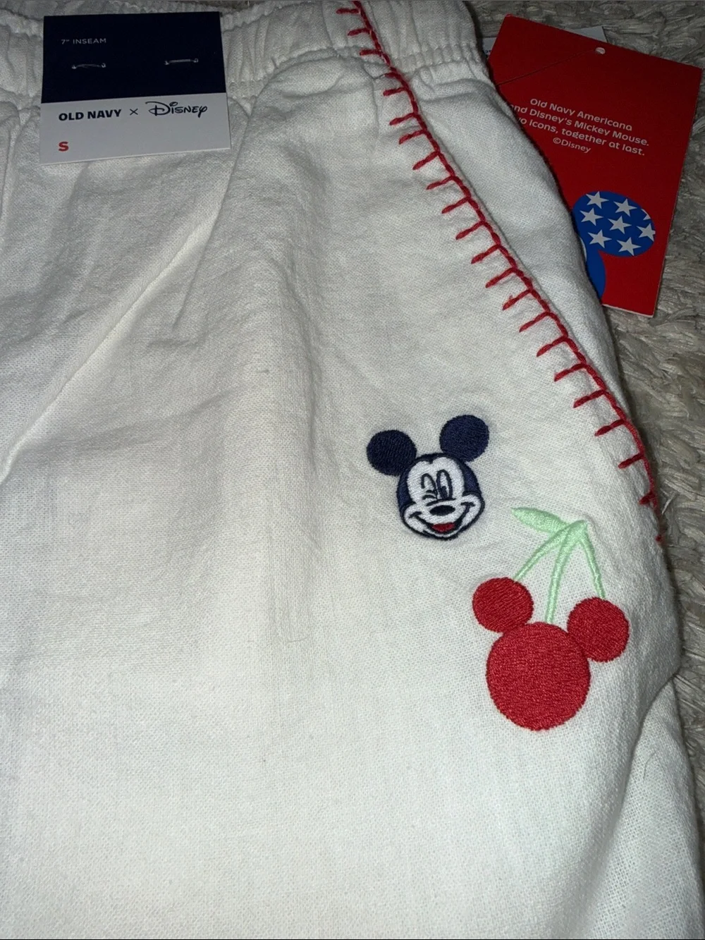 Old Navy x Disney Men’s Mickey Embroidered Shorts